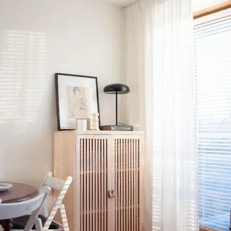 2 Bed 2 Bath With Canal View アパート *