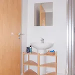 Apartment 2 Bed 2 Bath With Canal View *